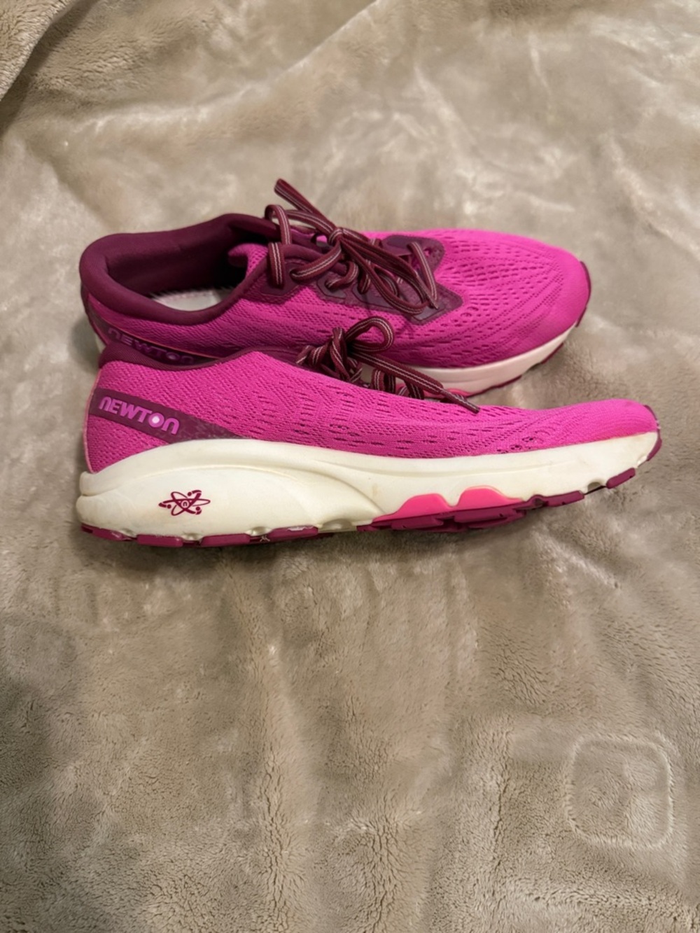 Newton Women’s Hot Pink & Burgundy Athletic Running Shoes